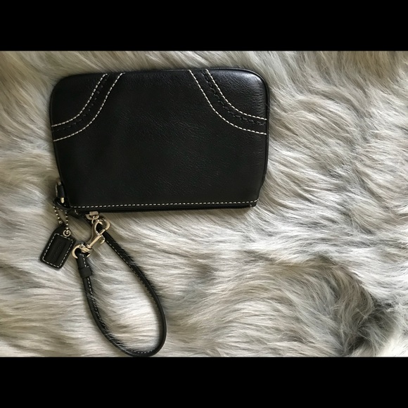 Coach Black Leather Wristlet - Picture 3 of 6